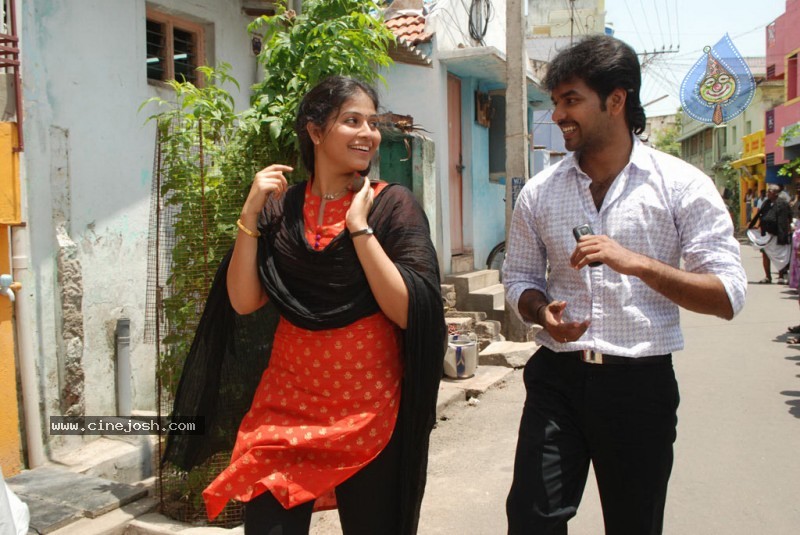 Engeyum Eppothum Tamil Movie Stills - 34 / 39 photos