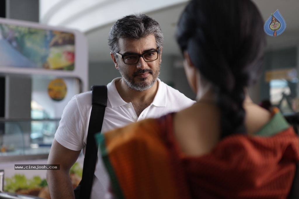 English Vinglish Movie New Stills - 5 / 9 photos