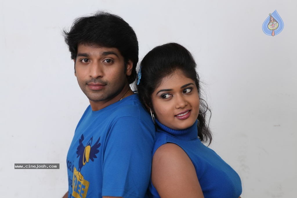 Enjoy Movie Stills and Wallpapers - 31 / 56 photos