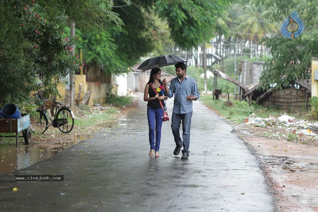 Ennai Piriyadhey Tamil Movie Stills - 35 / 36 photos