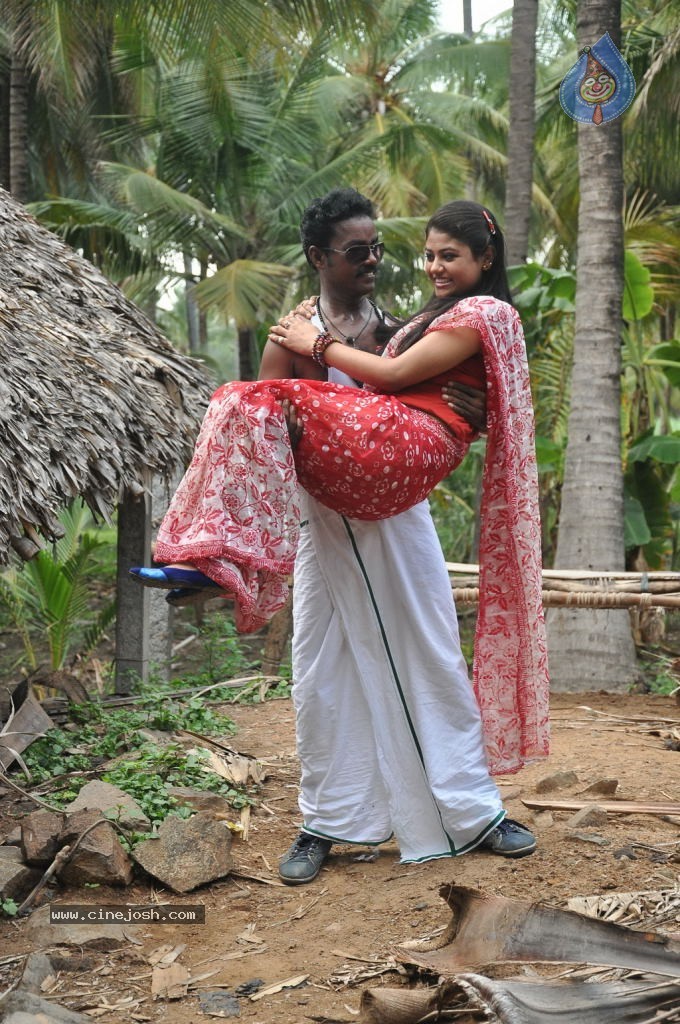 Eppothum Raja Tamil Movie Photos - 34 / 54 photos