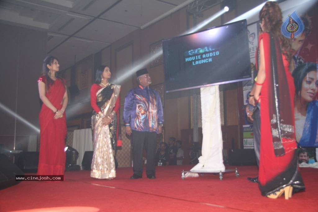Ethir Veechu Tamil Movie Stills n Audio Launch - 75 / 112 photos
