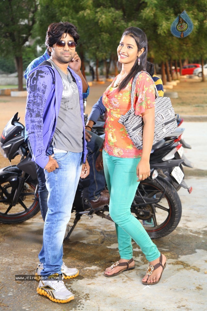 Evariki Evaru Movie Stills - 2 / 4 photos