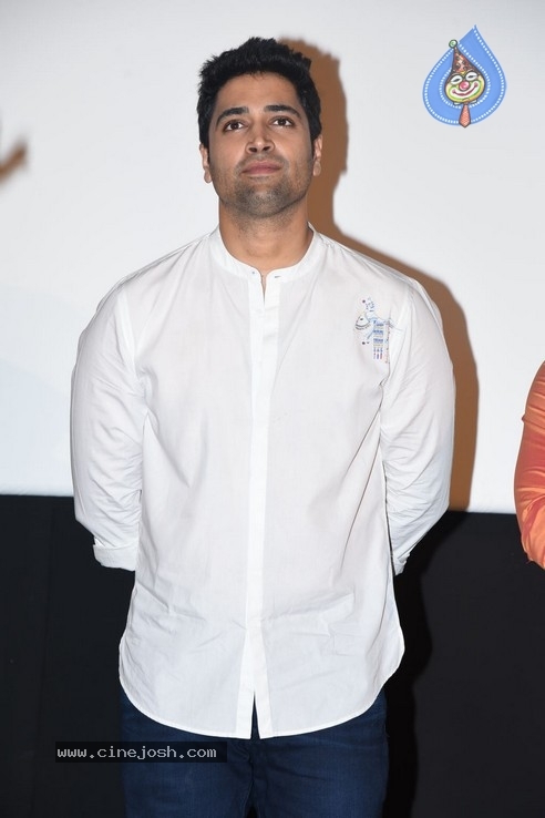 Evaru  Success Meet Pics - 18 / 19 photos