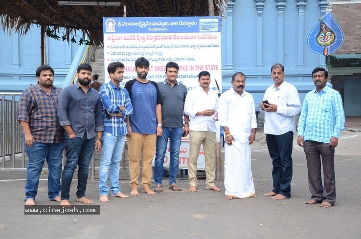 Evaru Team at Chaitanya  College - 22 / 35 photos