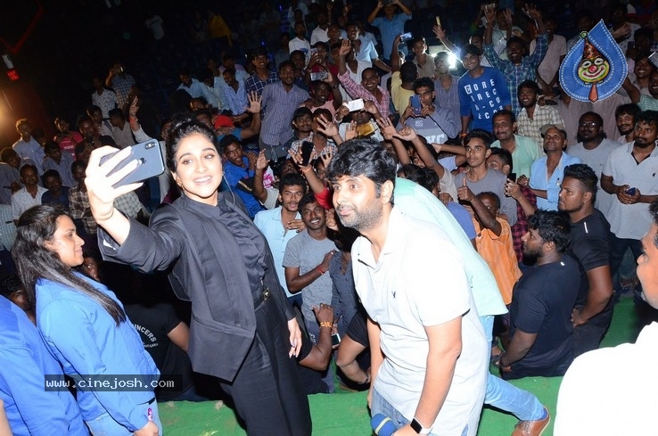 Evaru Team at SV Cinemas Vizag - 14 / 20 photos