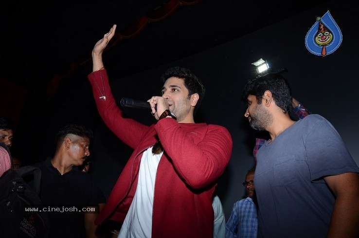 Evaru Team at Vizag - 21 / 21 photos