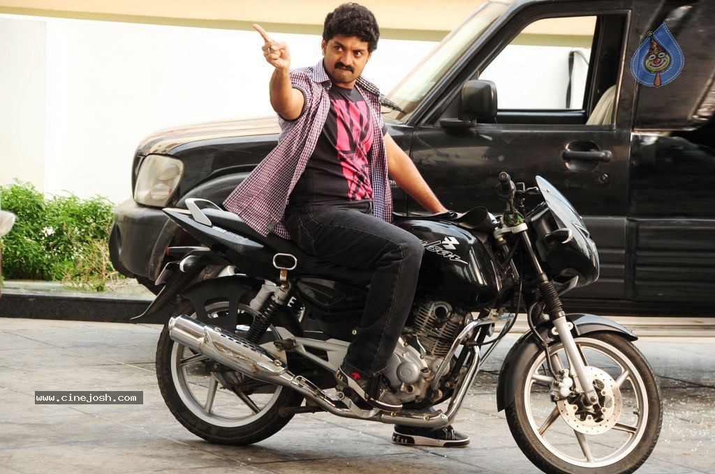 Kalyan Ram Kathi Movie Stills - 9 / 14 photos