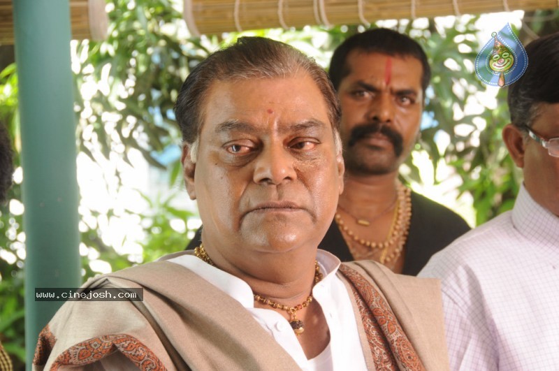 Gaayam 2 Movie New Stills - 29 / 37 photos