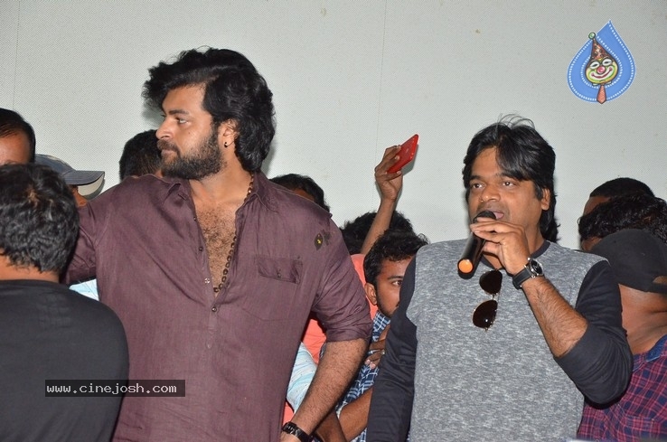 Gaddalakonda Ganesh At Eluru Satyanarayana Theatre - 19 / 21 photos