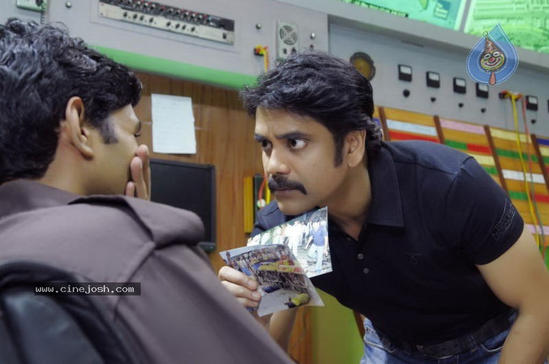 Gaganam Movie Working Stills - 8 / 19 photos