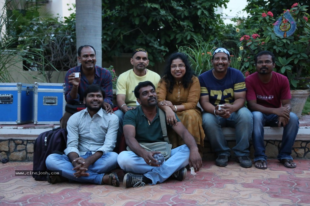 Galata Movie Hot Stills - 7 / 21 photos
