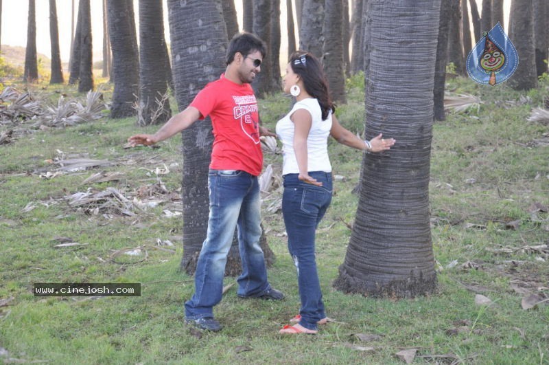 Galli Kurrollu Movie Latest Stills - 48 / 80 photos