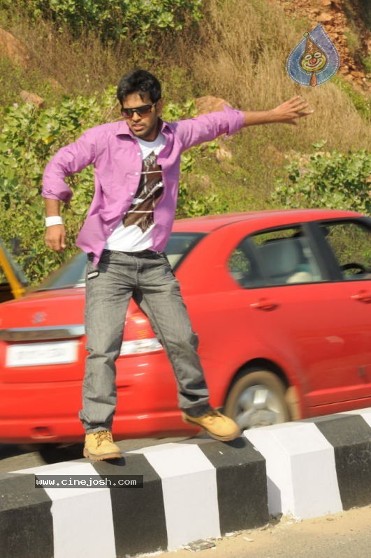 Galli Kurrollu Movie Latest Stills - 51 / 80 photos