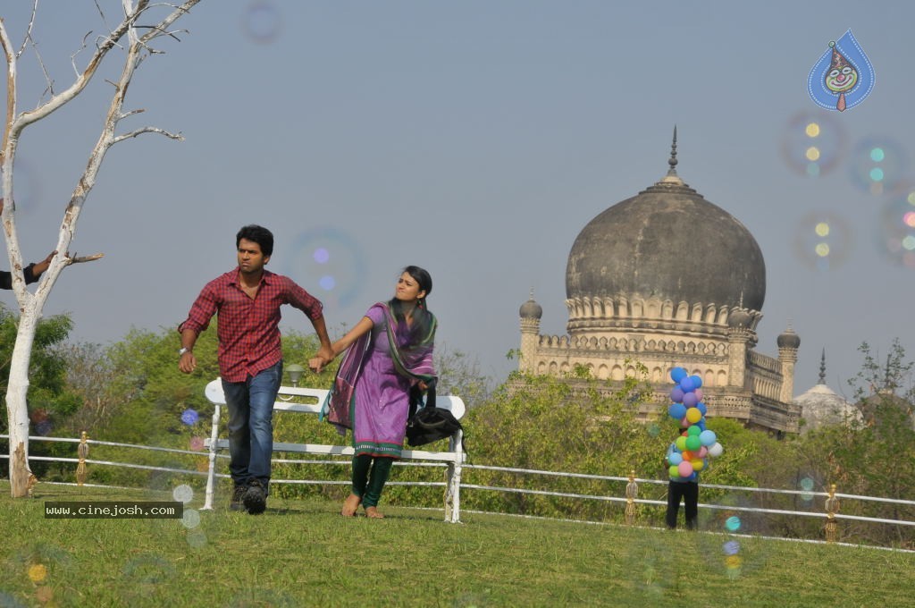 Gallo Telinattunde Movie New Photos - 3 / 11 photos
