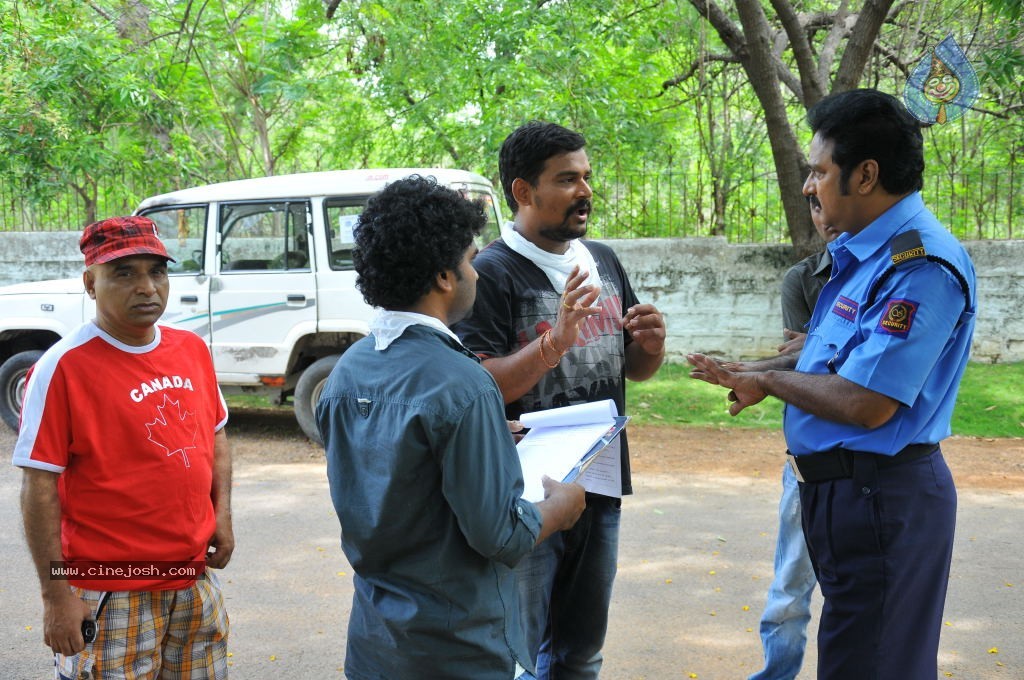 Gallo Telinattunde Movie Stills n Walls - 8 / 64 photos