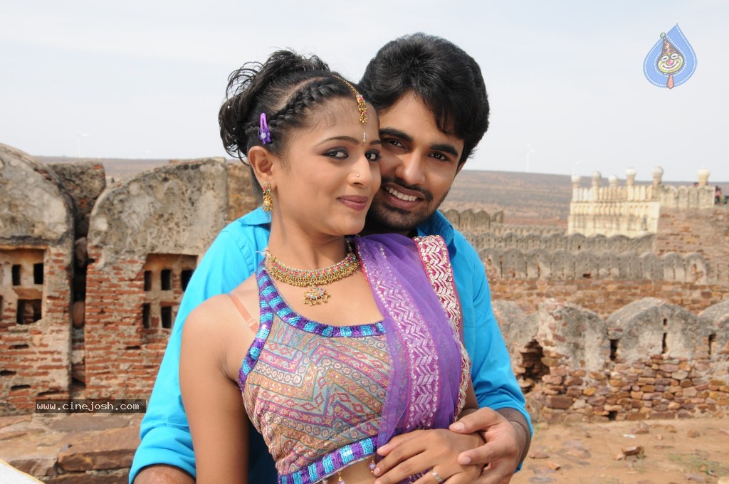 Gandikotalo Movie Stills - 109 / 129 photos