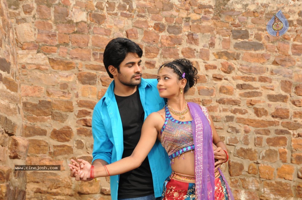 Gandikotalo Movie Stills - 120 / 129 photos