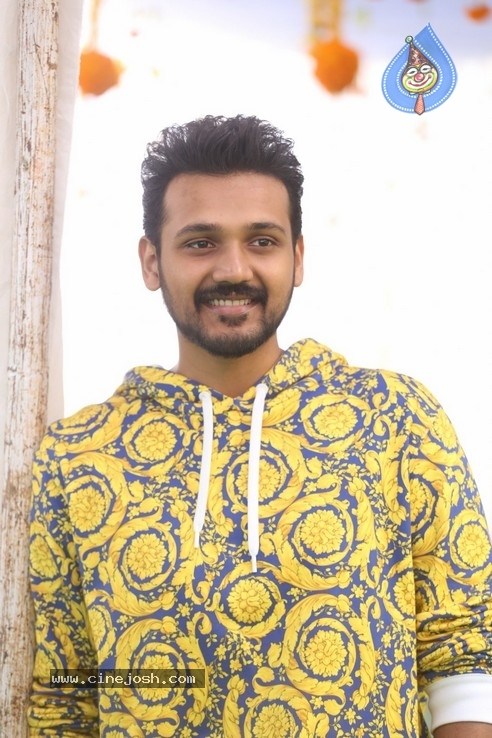 Ganesh Bellamkonda Movie Opening Photos - 40 / 45 photos