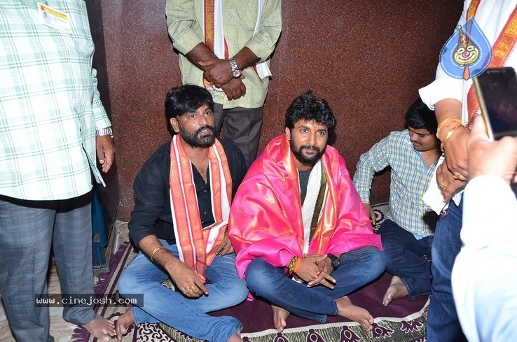 Gang Leader Team at Vijayawada Durga Temple - 13 / 21 photos