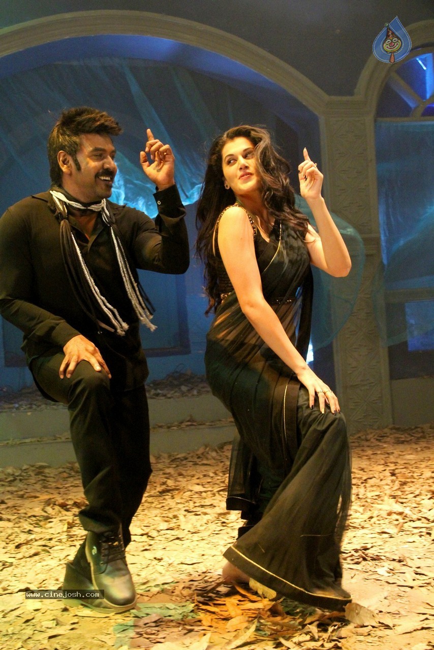 Ganga Movie New Photos - 14 / 35 photos