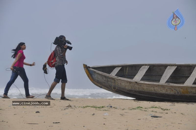 Ganga Putrulu Movie Stills - 16 / 44 photos