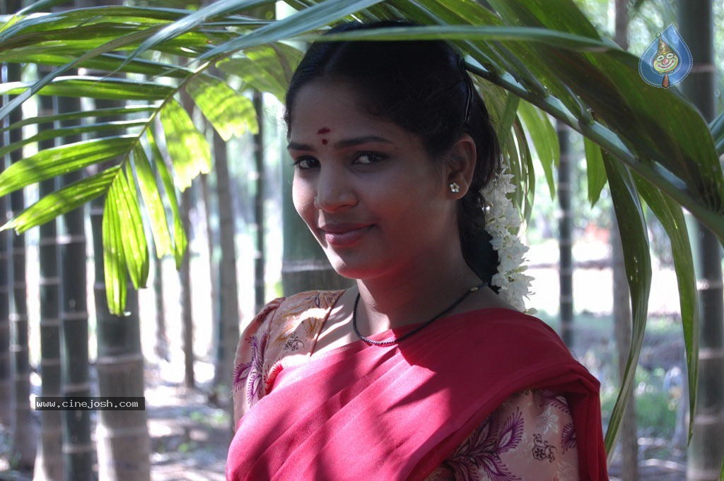Ganja Koottam Tamil Movie Stills - 40 / 46 photos