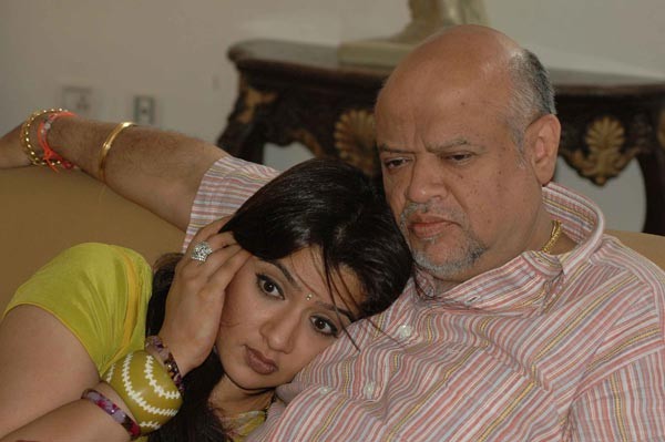 Gentleman - Posani  - 27 / 111 photos