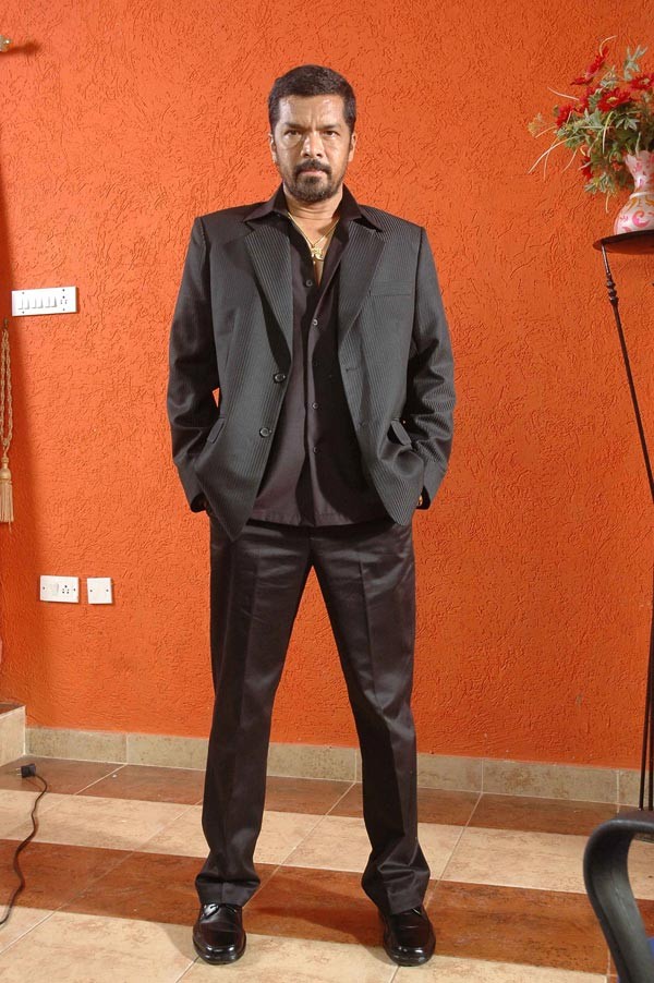 Gentleman - Posani  - 52 / 111 photos