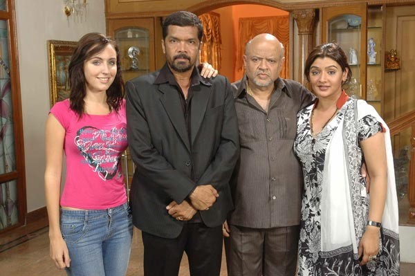 Gentleman - Posani  - 71 / 111 photos