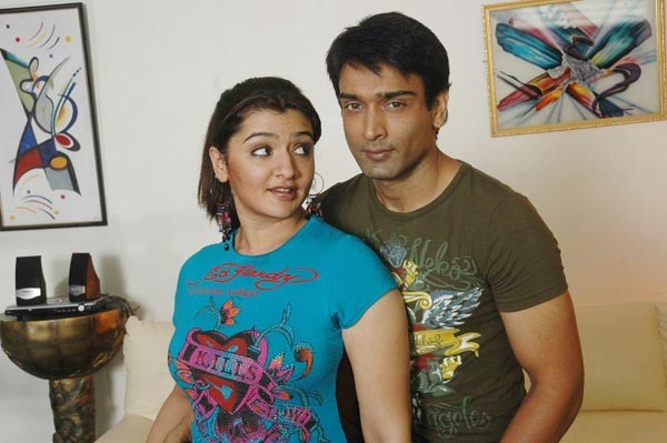 Gentleman - Posani  - 104 / 111 photos