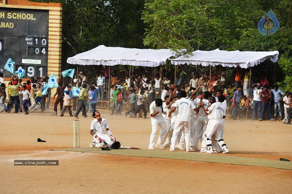 Golconda High School Movie Stills - 26 / 77 photos