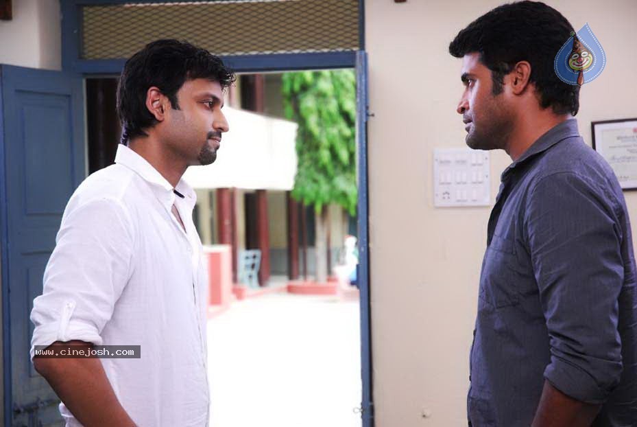 Golconda High School Movie Stills - 42 / 77 photos