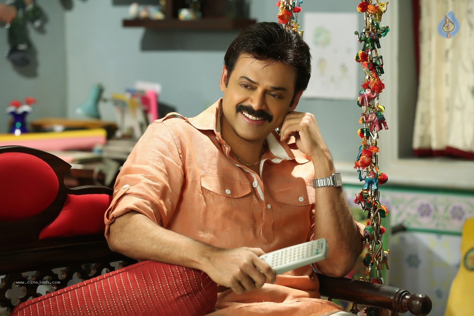 Gopala Gopala New Stills - 3 / 3 photos