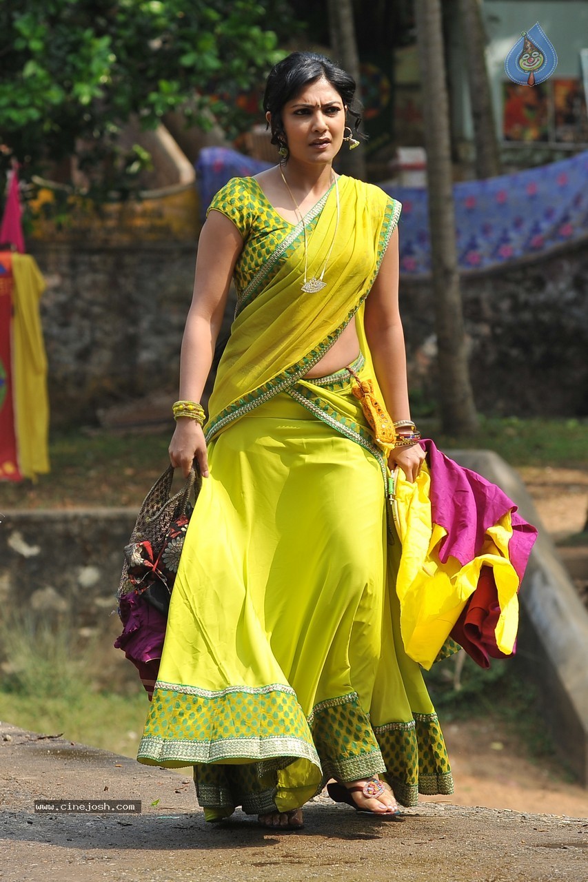 Govindudu Andarivadele New Stills n Posters - 8 / 14 photos