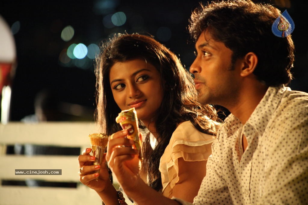 Green Signal Movie Hot Stills - 18 / 31 photos