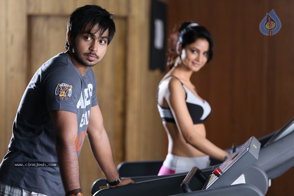 Green Signal Movie New Stills - 23 / 29 photos