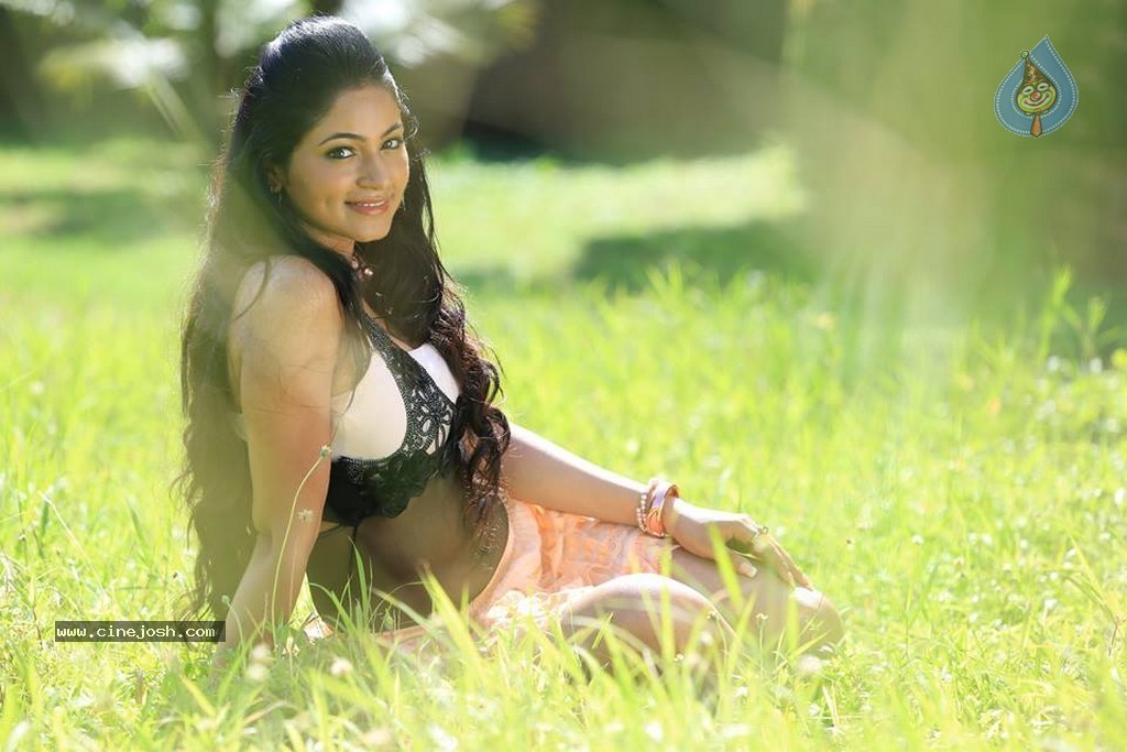 Green Signal Movie New Stills - 24 / 29 photos