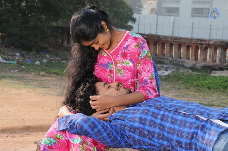 Gulf Movie Poster and Stills - 15 / 15 photos