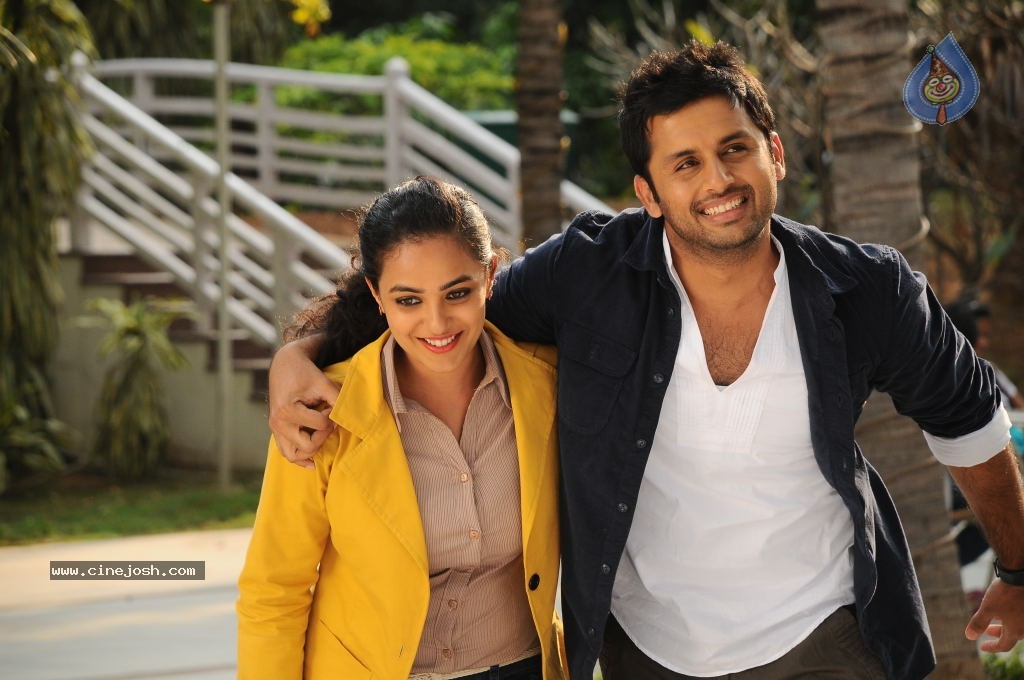Gunde Jaari Gallanthayyinde Stills n Walls - 40 / 74 photos