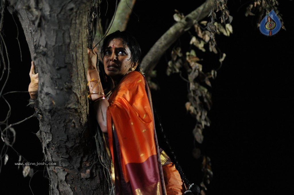 Gundello Godari Movie Latest Stills - 40 / 101 photos