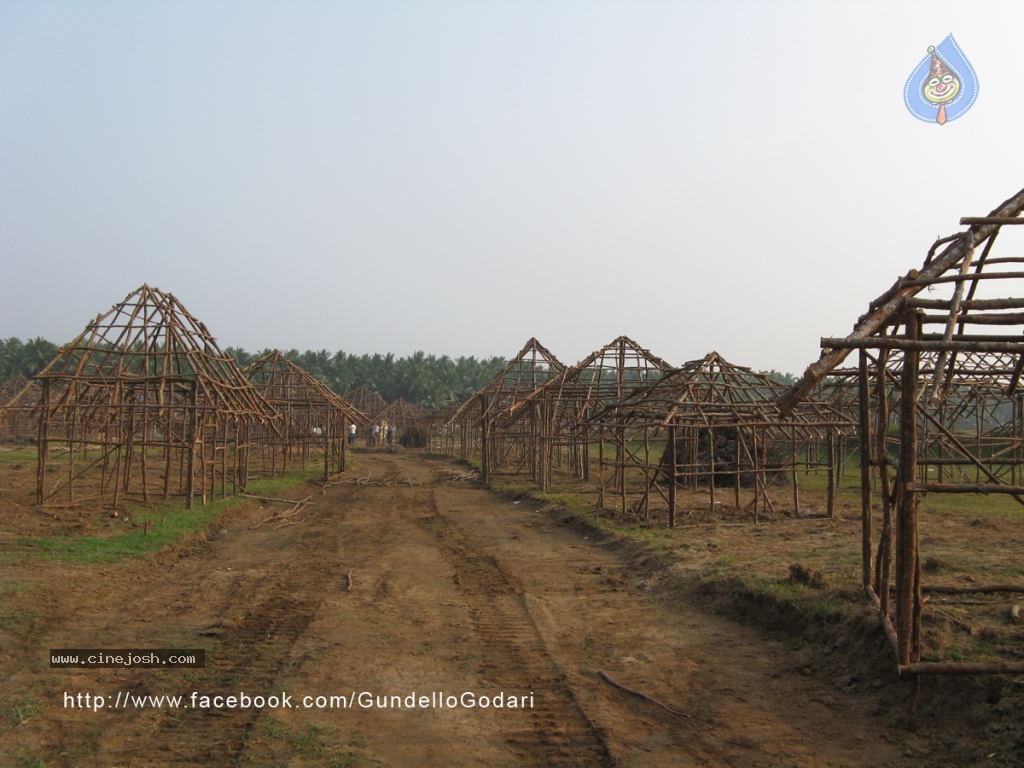 Gundello Godari Movie Set Designs - 9 / 14 photos