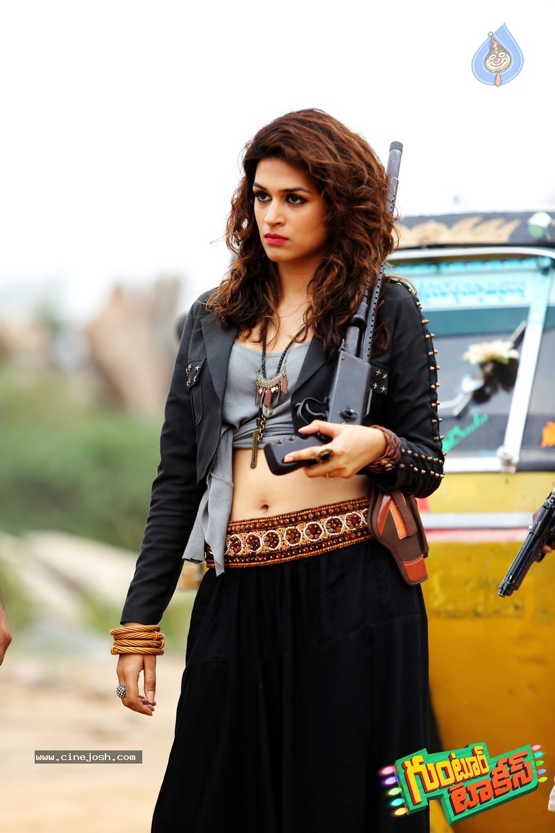 Guntur Talkies Movie Stills - 8 / 27 photos