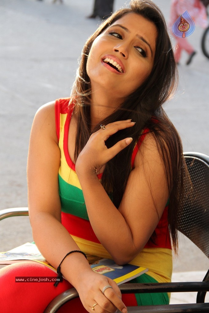 Guru Sukran Tamil Movie Stills - 1 / 28 photos