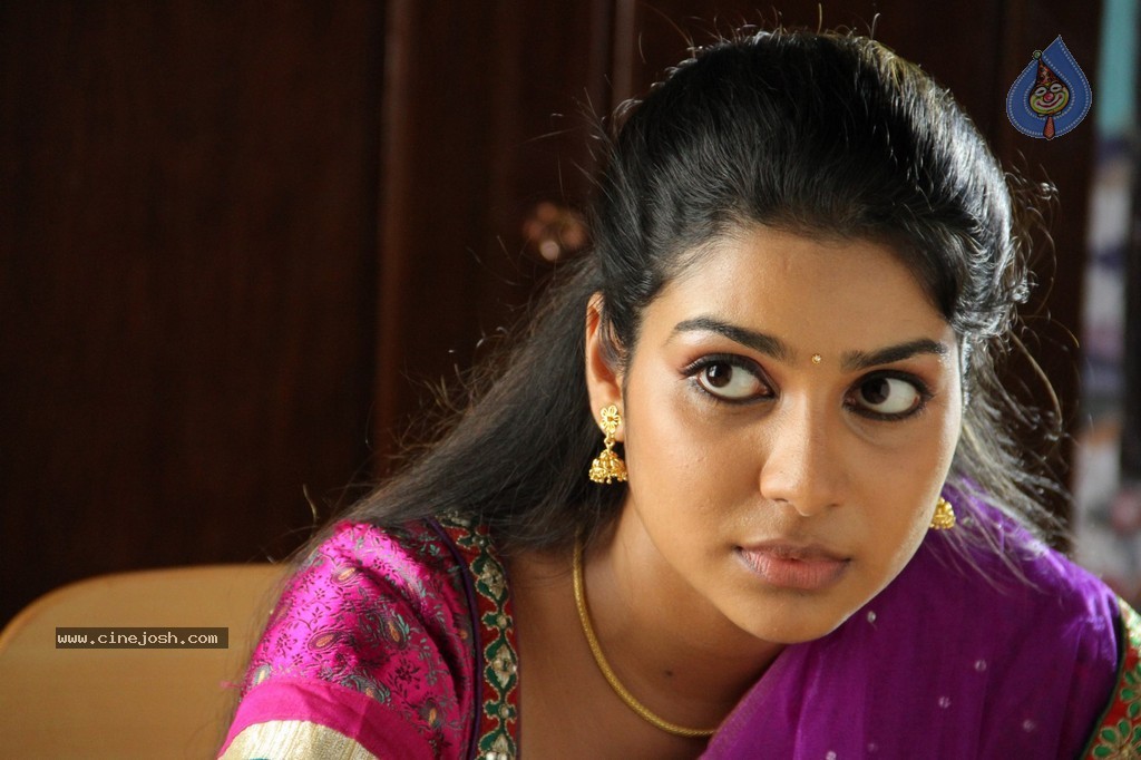 Guru Sukran Tamil Movie Stills - 14 / 28 photos