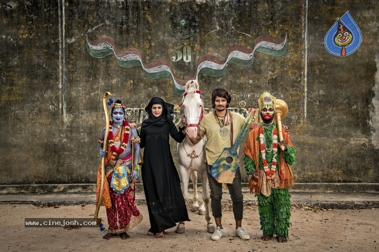 Gypsy Movie Posters And Stills - 2 / 4 photos