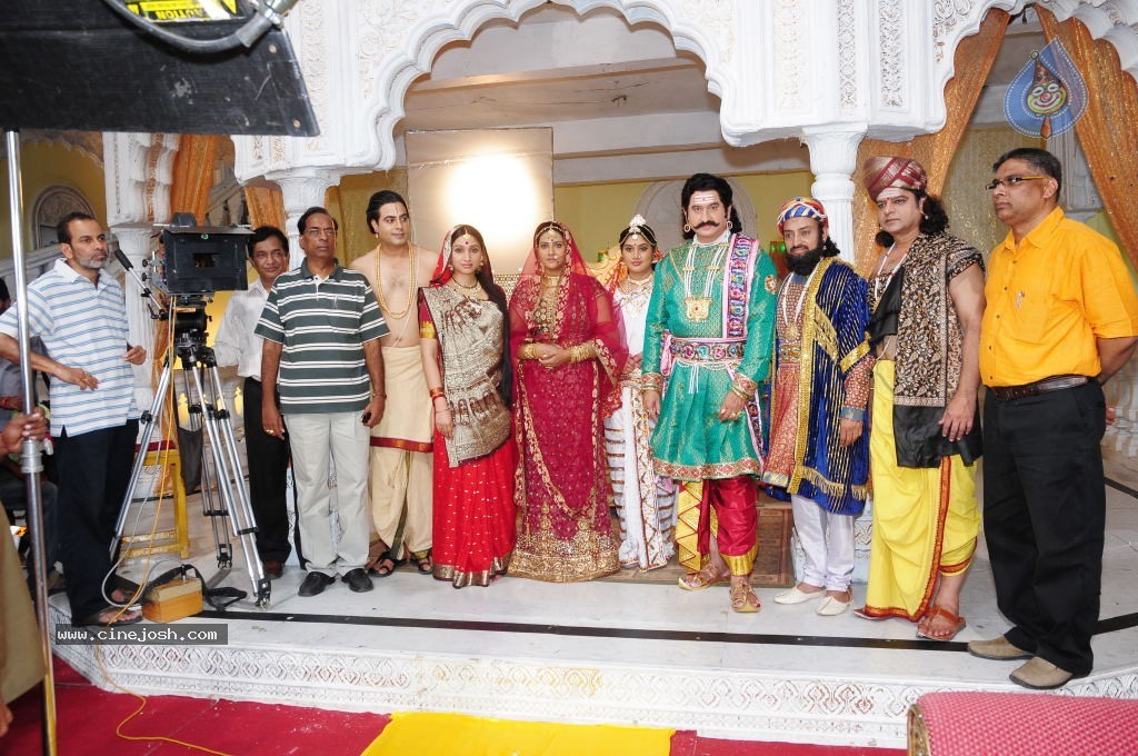Hanuman Chalisa Movie Stills - 15 / 53 photos