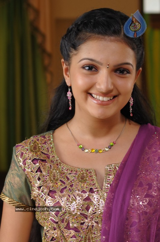 Happy Happy Ga Movie Latest Stills - 1 / 13 photos