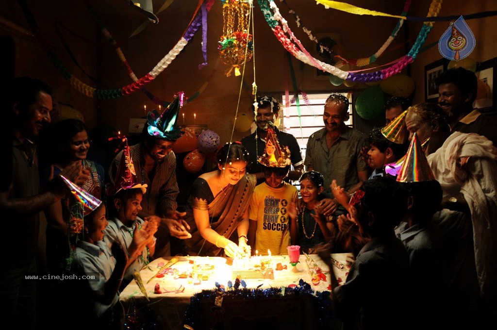 Haridas Tamil Movie Stills - 39 / 47 photos