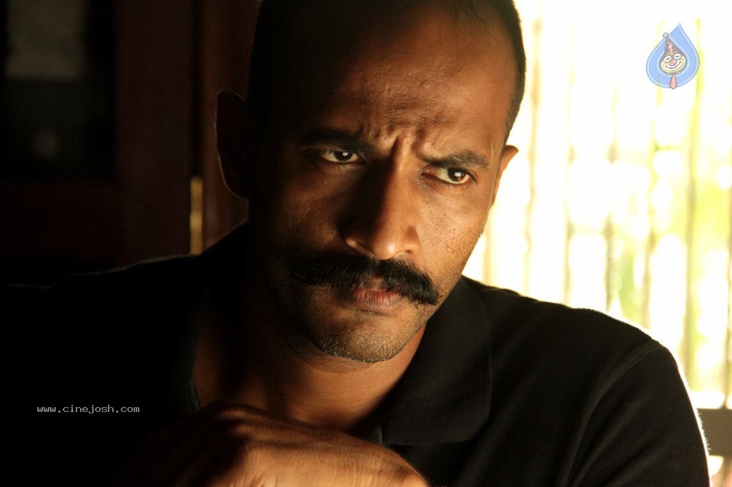 Haridas Tamil Movie Stills - 41 / 47 photos